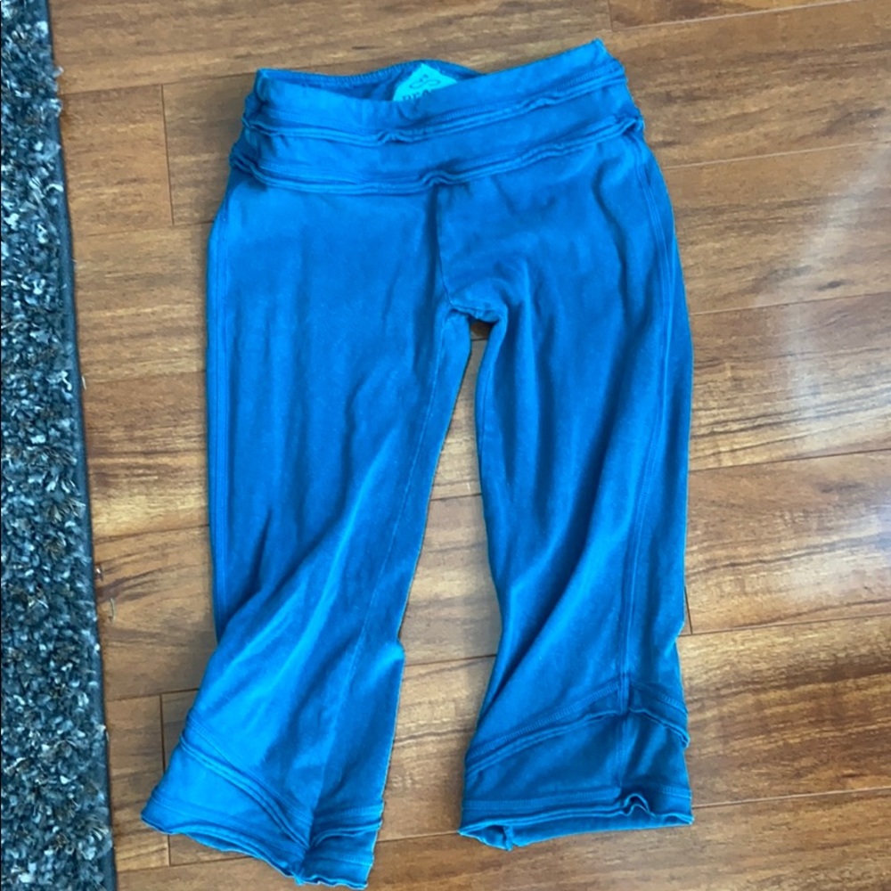 Prana Capri Yoga Pants - Aqua